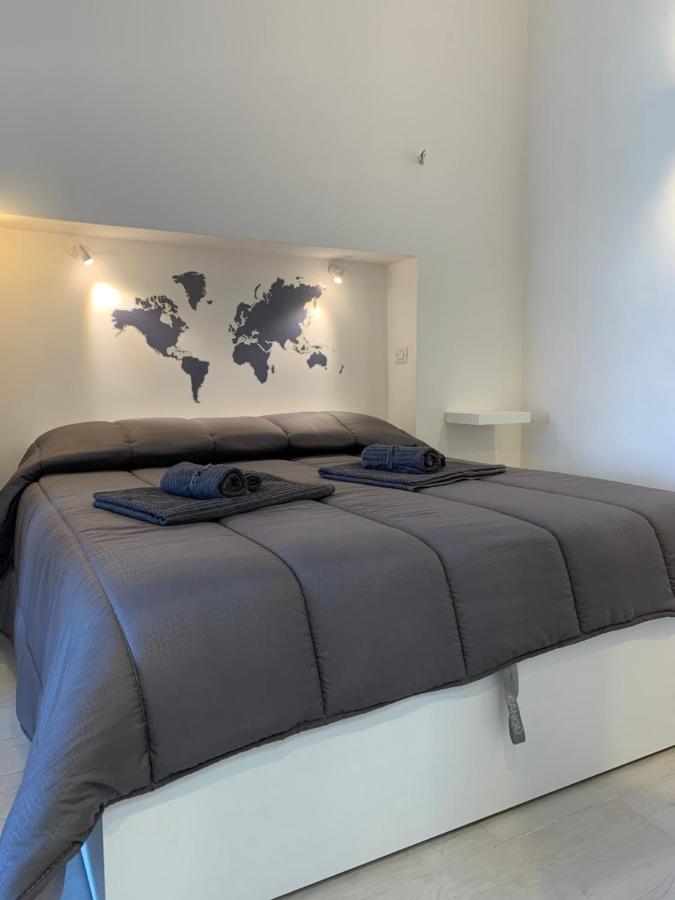 Bed And Beach Messina Exterior photo